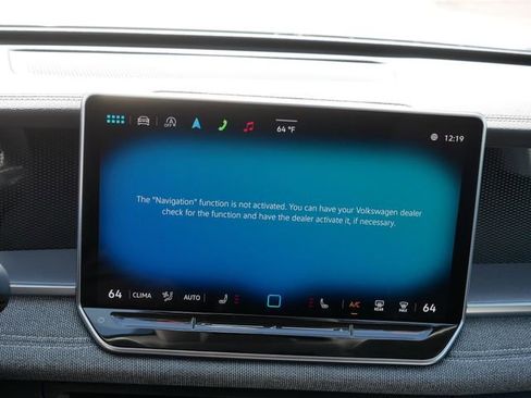 Used 2025 Volkswagen Tiguan S image 32