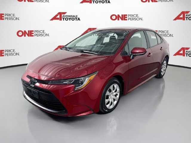 Certified 2025 Toyota Corolla LE FWD image 4