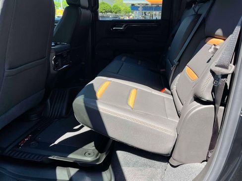 New 2026 GMC Sierra 2500 AT4 w/ Technology Package image 17