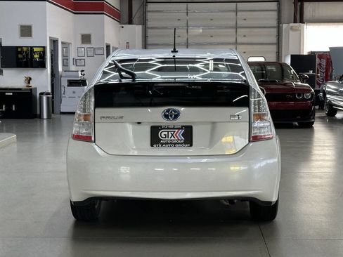 Used 2010 Toyota Prius image 3