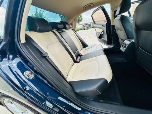 Used 2014 Volkswagen Passat TDI SE FWD image 23