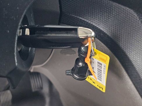 Used 2023 Ford Transit Connect XL FWD image 29