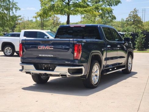 Used 2022 GMC Sierra 1500 SLT AWD/4WD image 5