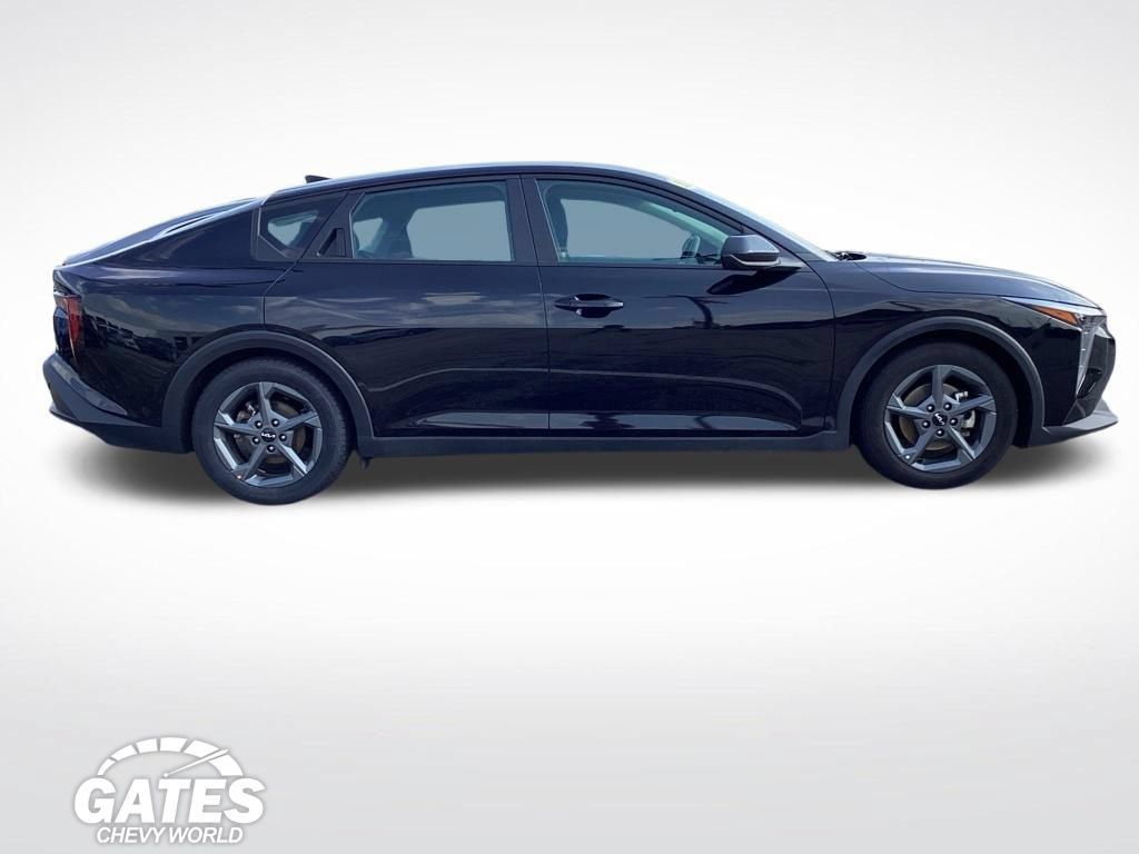 Used 2025 Kia K4 FWD image 9