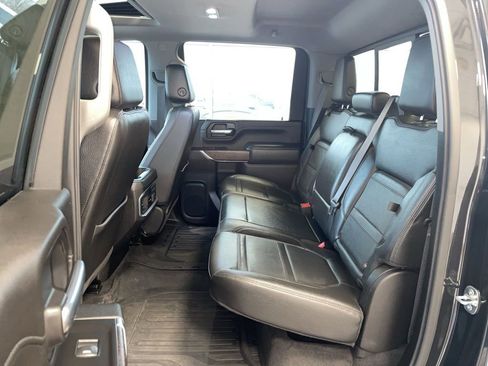Used 2020 GMC Sierra 2500 Denali w/ Denali Ultimate Package image 12
