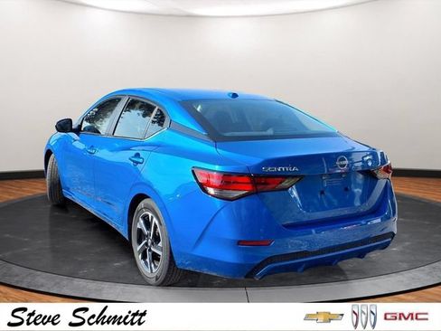 Used 2025 Nissan Sentra SV FWD image 3