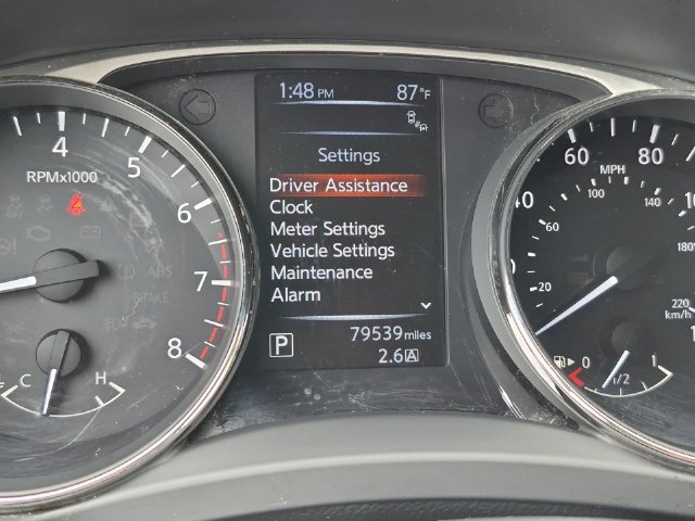 Used 2016 Nissan Rogue SV w/ SV Premium Package AWD/4WD image 14