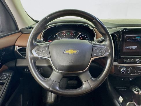 Used 2019 Chevrolet Traverse High Country AWD/4WD image 11