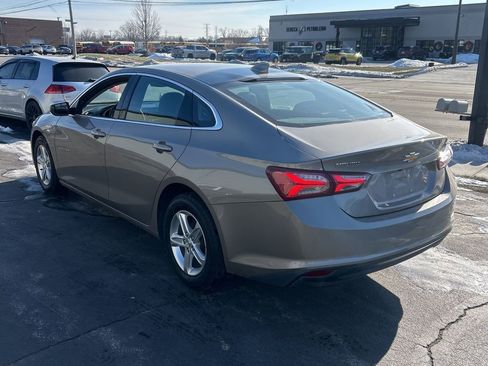 Used 2022 Chevrolet Malibu LT image 6