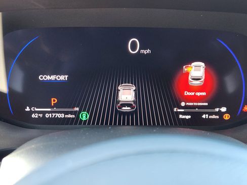 Certified 2024 Acura MDX SH-AWD w/ Technology Package image 10