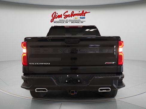Used 2024 Chevrolet Silverado 1500 RST w/ Z71 Off-Road Package AWD/4WD image 5