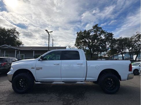 Used 2019 RAM 1500 Big Horn image 5