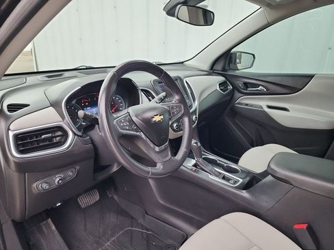 Used 2021 Chevrolet Equinox LT image 14