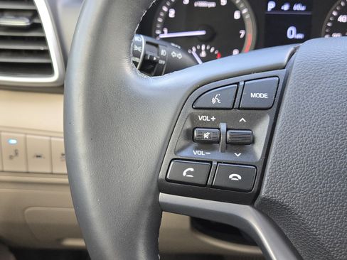 Used 2021 Hyundai Tucson Limited image 25