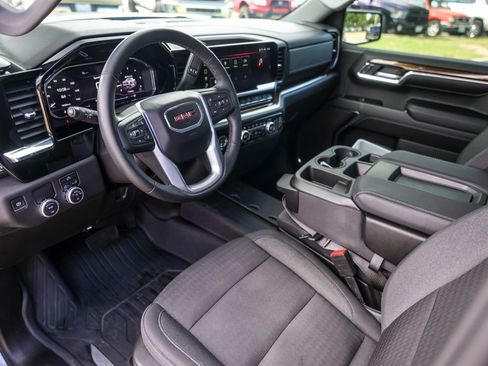 Used 2024 GMC Sierra 1500 Elevation image 13