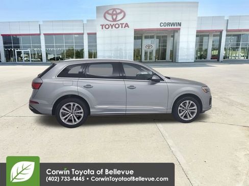 Used 2025 Audi Q7 3.0T Premium Plus AWD/4WD image 38