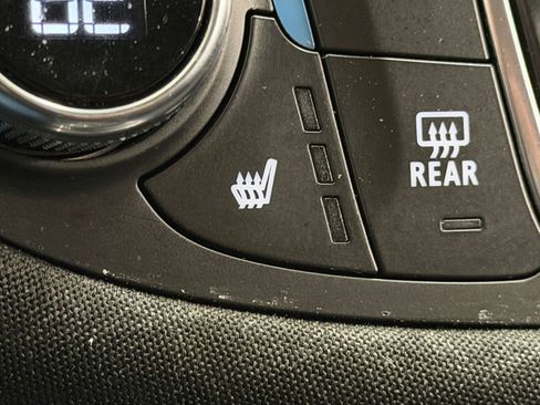 Used 2024 Chevrolet Malibu LT FWD image 19