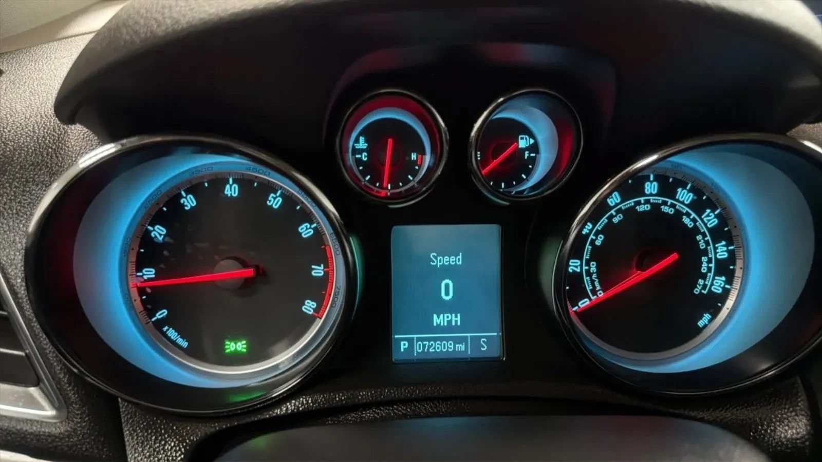 Used 2015 Buick Encore Premium w/ Experience Buick Package FWD image 12