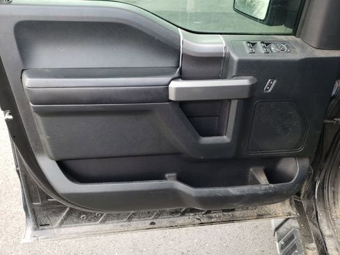 Used 2016 Ford F150 XLT w/ Equipment Group 302A Luxury image 10