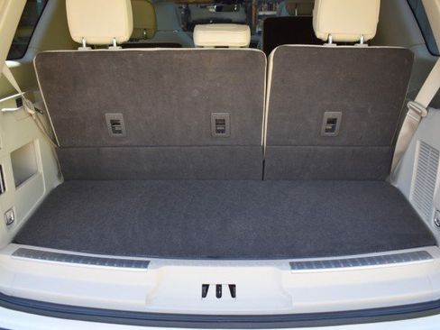 Used 2018 Lincoln Navigator Reserve w/ Technology Package AWD/4WD image 52