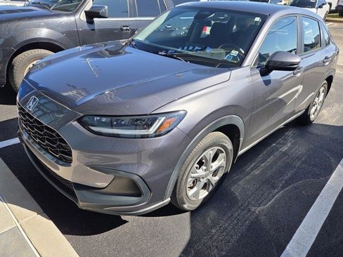 Used 2023 Honda HR-V LX image 4