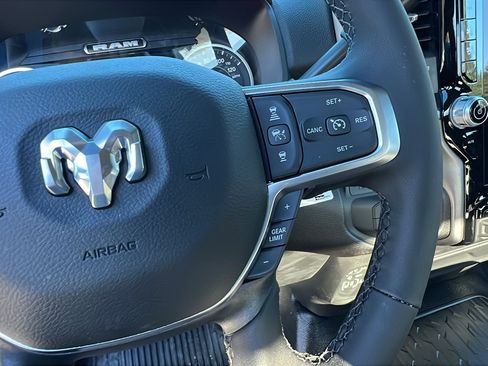 New 2025 RAM 5500 4x4 Regular Cab image 26