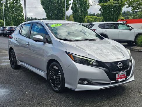 Used 2023 Nissan Leaf SV Plus FWD image 3