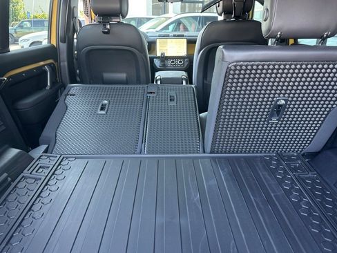New 2026 Land Rover Defender 110 Trophy Edition AWD/4WD image 22