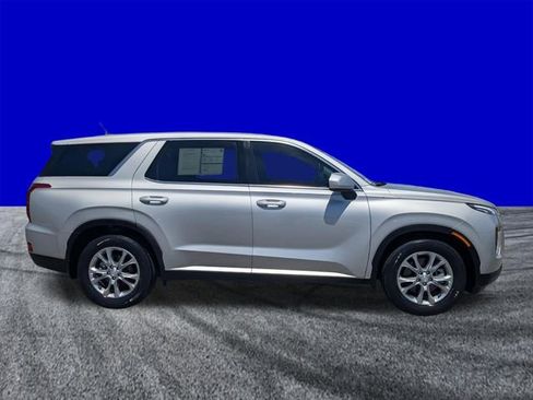 Used 2021 Hyundai Palisade SE image 2
