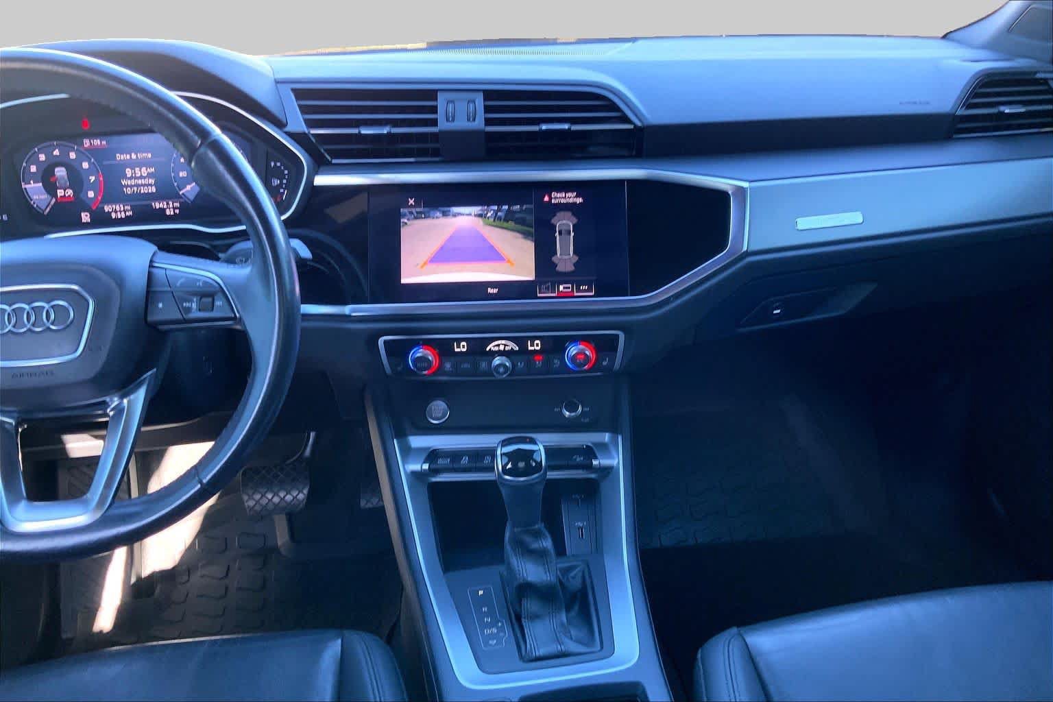 Used 2019 Audi Q3 2.0T Premium w/ Convenience Package AWD/4WD image 7