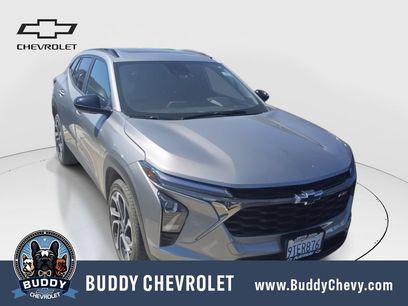 Used 2025 Chevrolet Trax RS w/ Sunroof Package