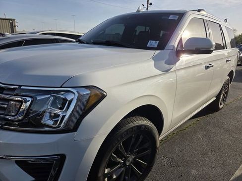 Certified 2020 Ford Expedition Limited w/ Equipment Group 301A image 10