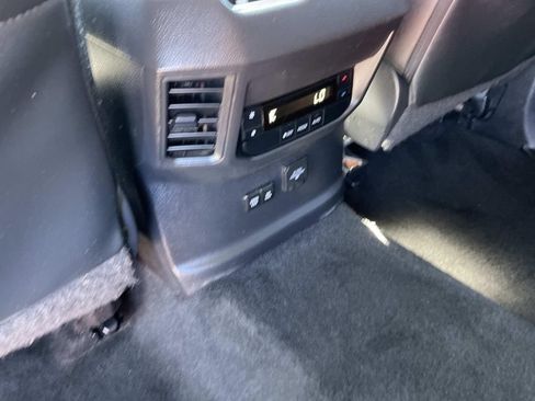 Used 2024 Toyota Sequoia Limited w/ Tow Technology Package AWD/4WD image 10
