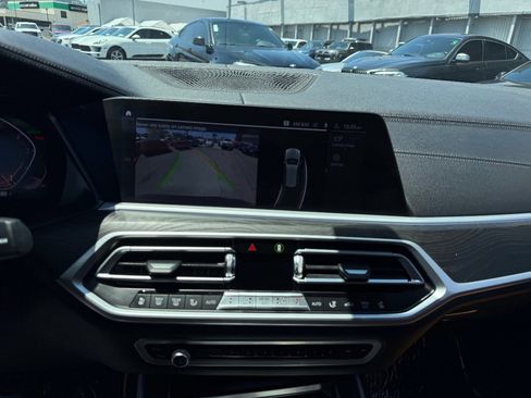 Used 2020 BMW X7 xDrive40i w/ Premium Package AWD/4WD image 29