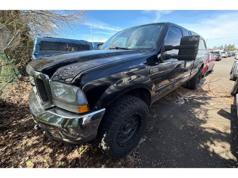Used 2004 Ford F250 Lariat image 2