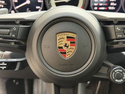 Used 2023 Porsche 911 Carrera T image 33