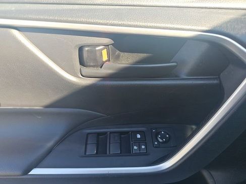 Used 2024 Toyota RAV4 LE image 17