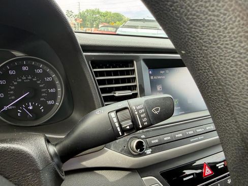 Used 2018 Hyundai Elantra SEL image 47