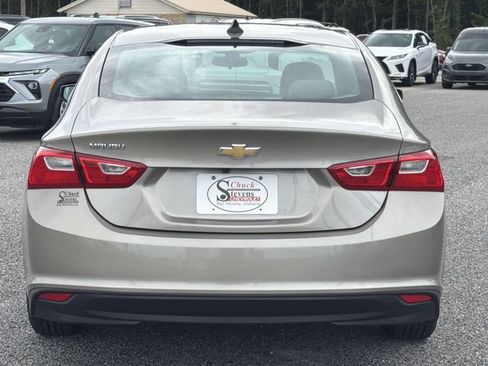 Used 2022 Chevrolet Malibu LS FWD image 28
