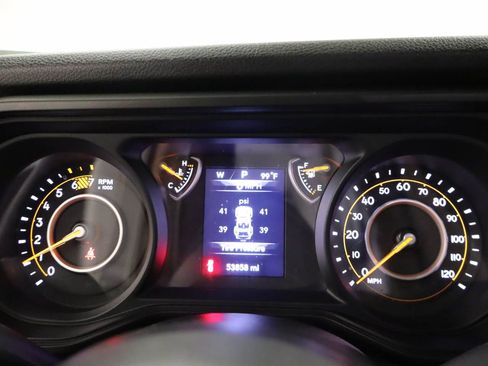 Used 2024 Jeep Wrangler Unlimited Sport AWD/4WD image 7