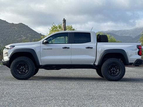 New 2026 Chevrolet Colorado ZR2 w/ ZR2 Bison Edition image 7