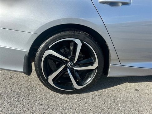 Used 2022 Honda Accord Sport image 25