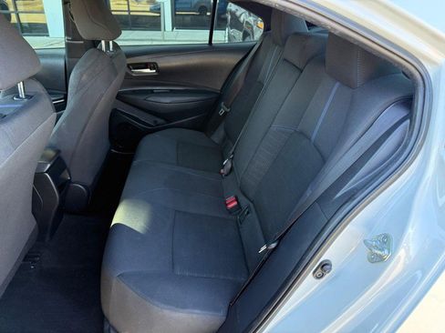 Used 2022 Toyota Corolla SE image 8