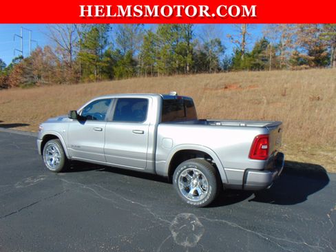 New 2026 RAM 1500 Big Horn AWD/4WD image 8