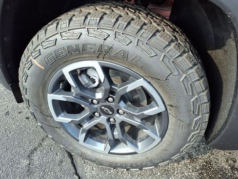 New 2026 Chevrolet Equinox ACTIV w/ Safety and Technology Package image 9