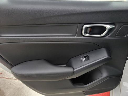 New 2026 Acura Integra image 10