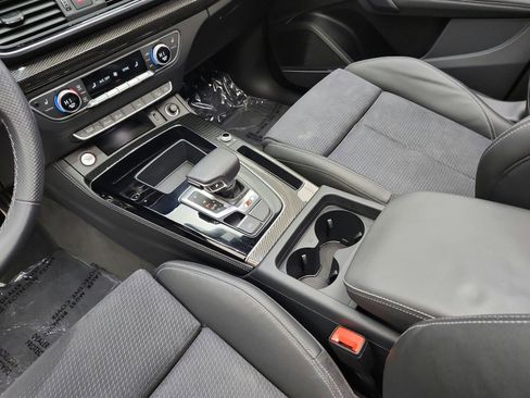 Used 2023 Audi SQ5 Premium Plus w/ Premium Plus Package AWD/4WD image 11