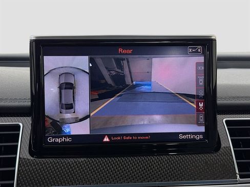 Used 2015 Audi S8 image 18