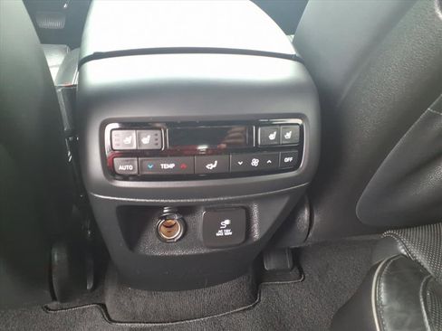 Used 2020 Hyundai Palisade Limited image 19