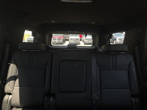 Used 2024 Chevrolet Tahoe RST w/ Luxury Package AWD/4WD image 27